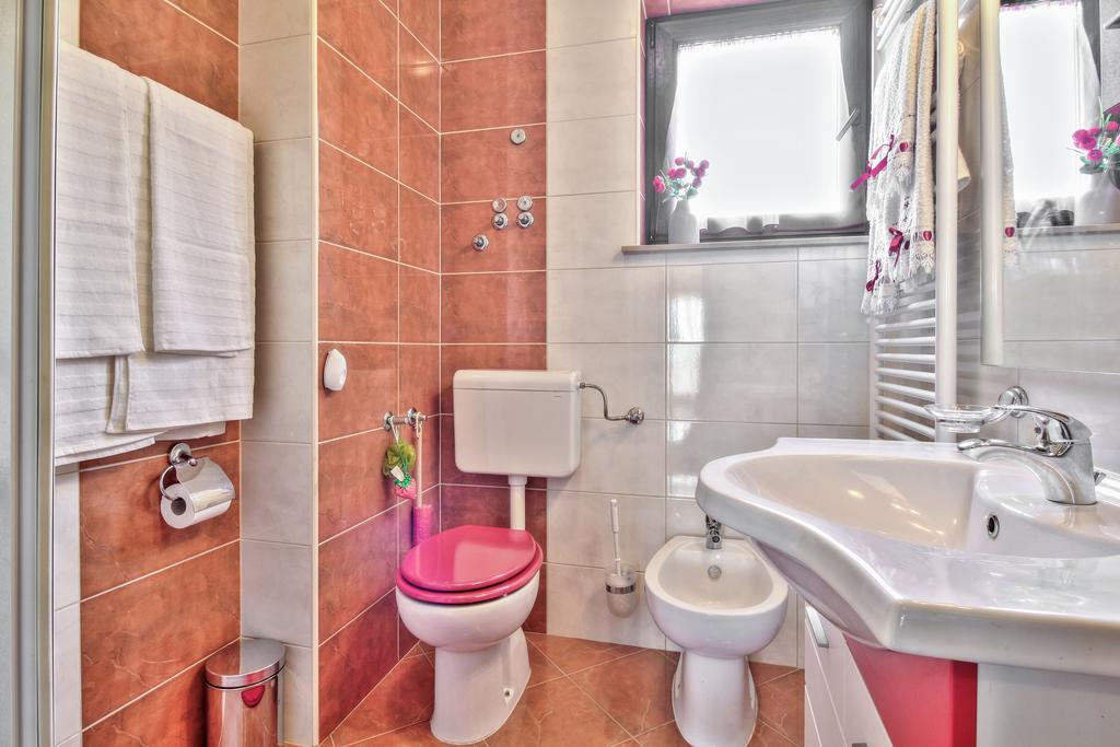 Roko Apartment *
