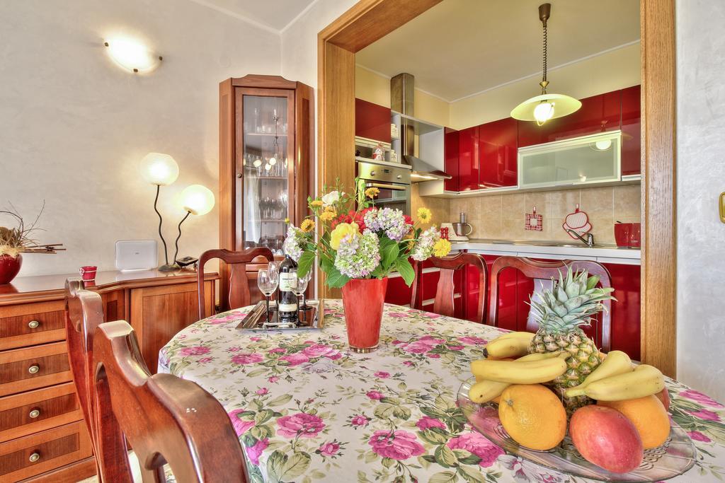 Roko Apartment